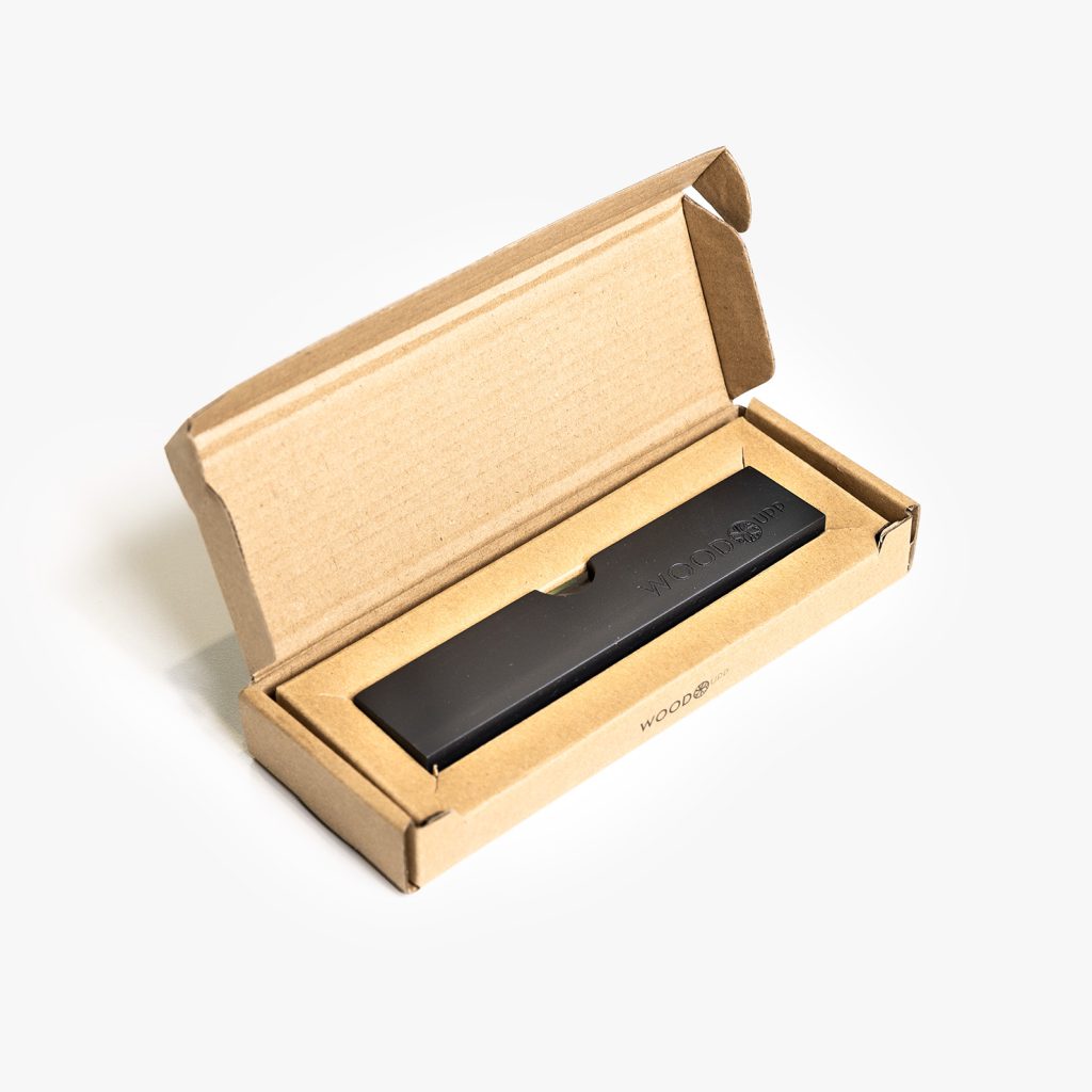 Immagine 2 di 2 nella galleria Spirit Level w. Logo