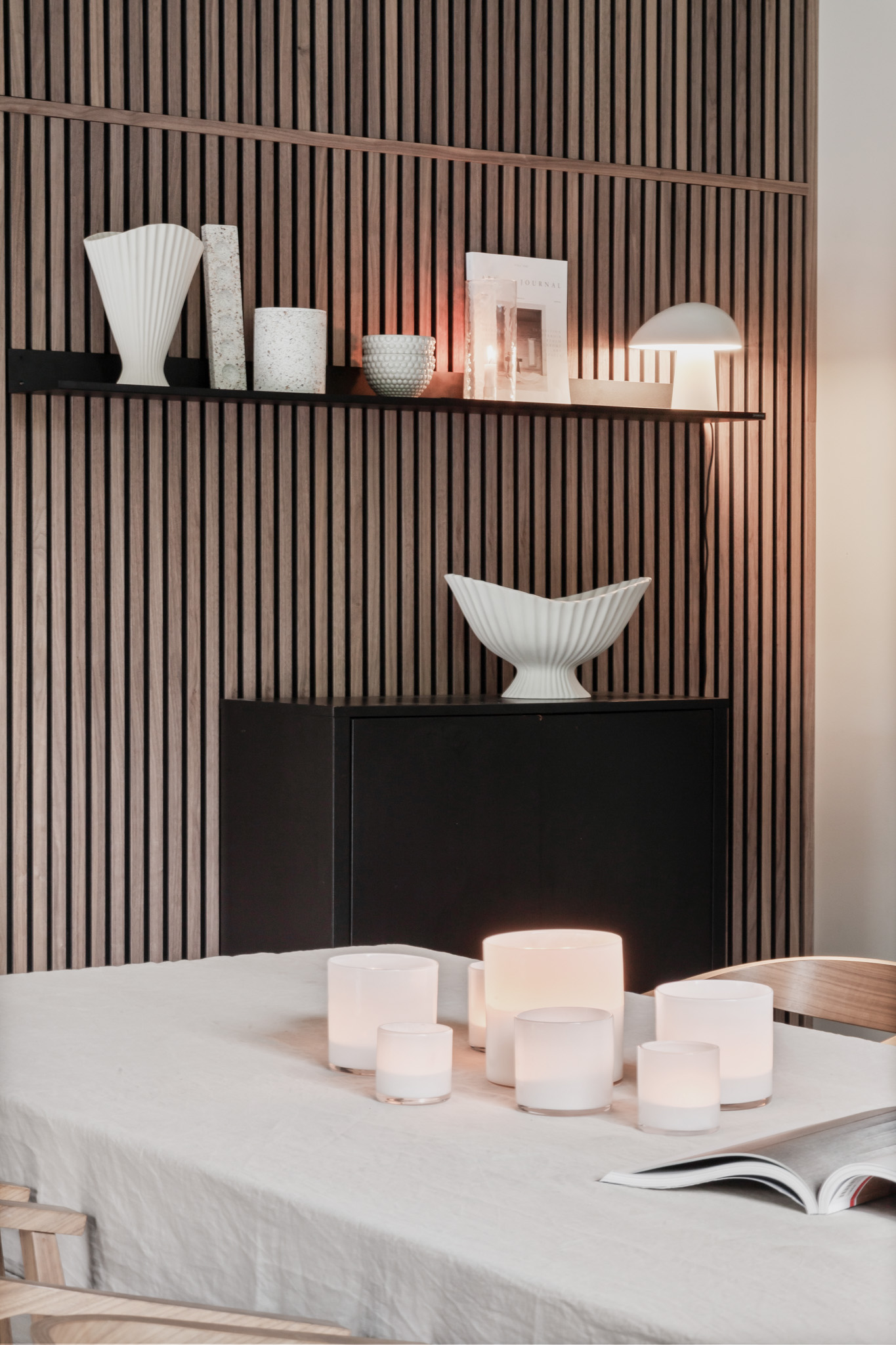 woodupp-akupanel-walnut-livingroom4-mathilda