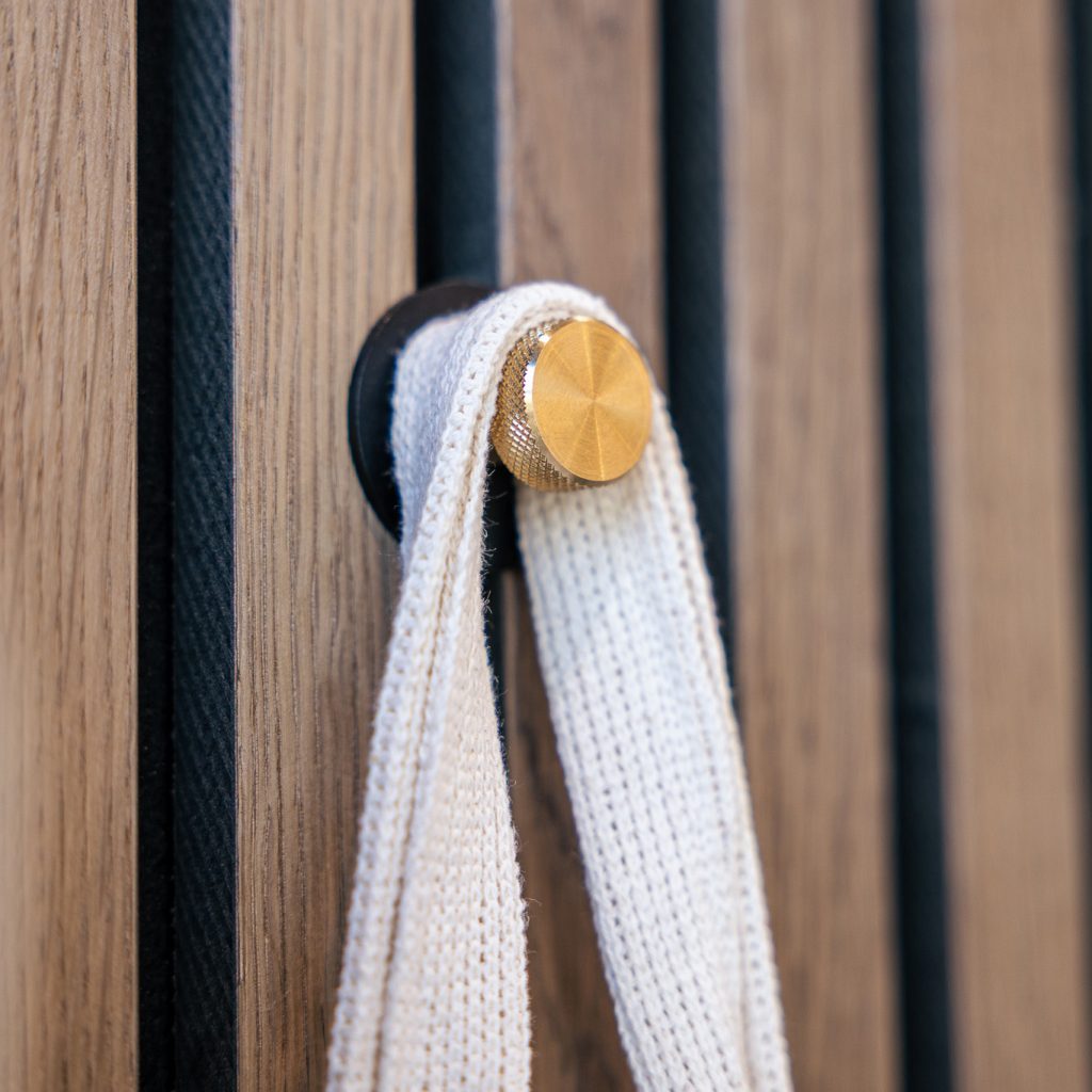 Immagine 2 di 4 nella galleria Gancio appendiabiti