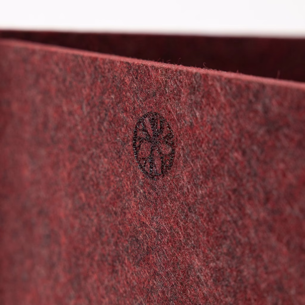 Immagine 3 di 8 nella galleria EMBRACE | Vigg Felt Box