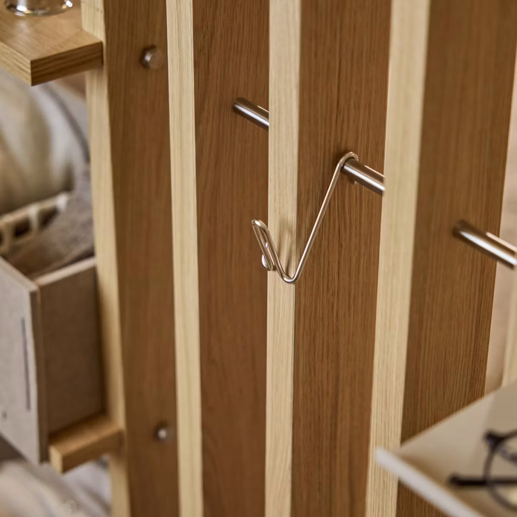 Immagine 6 di 7 nella galleria EMBRACE | Alva Wire Hook