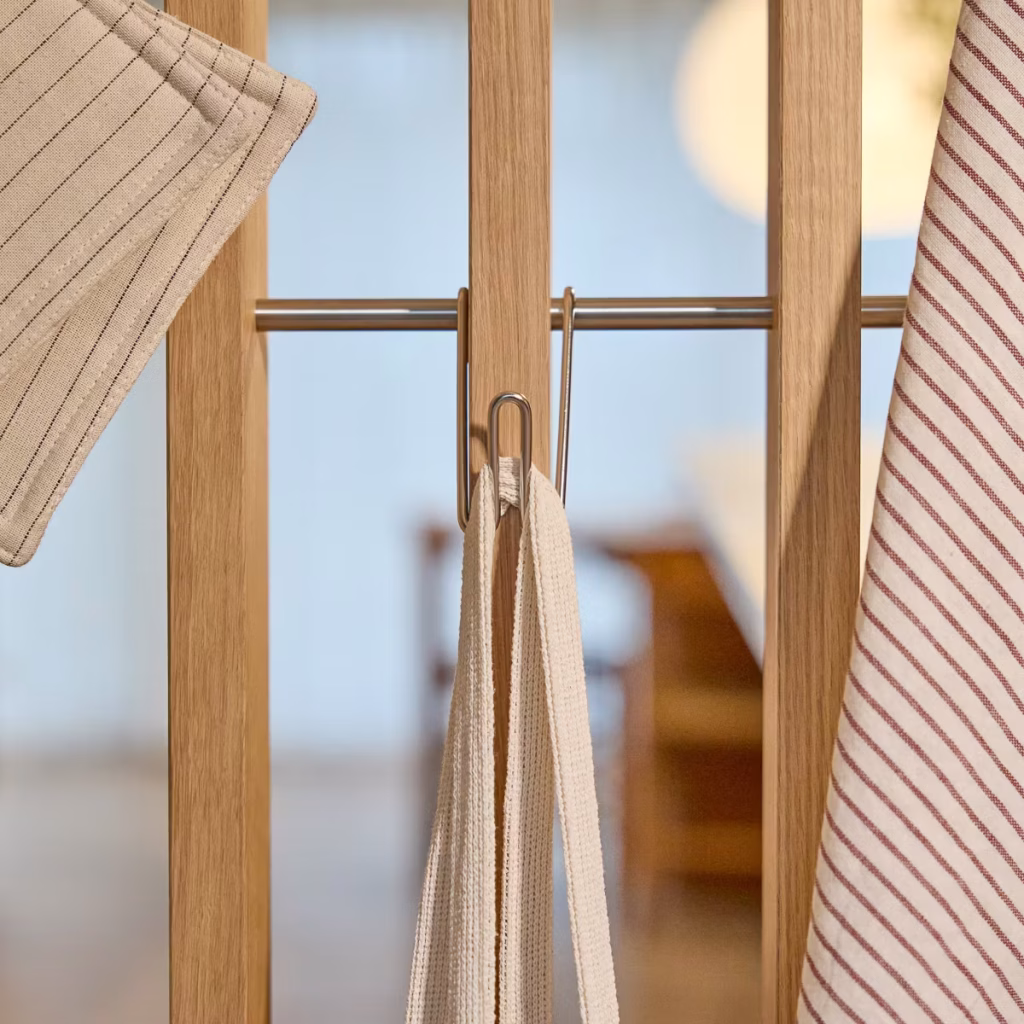 Immagine 4 di 7 nella galleria EMBRACE | Alva Wire Hook