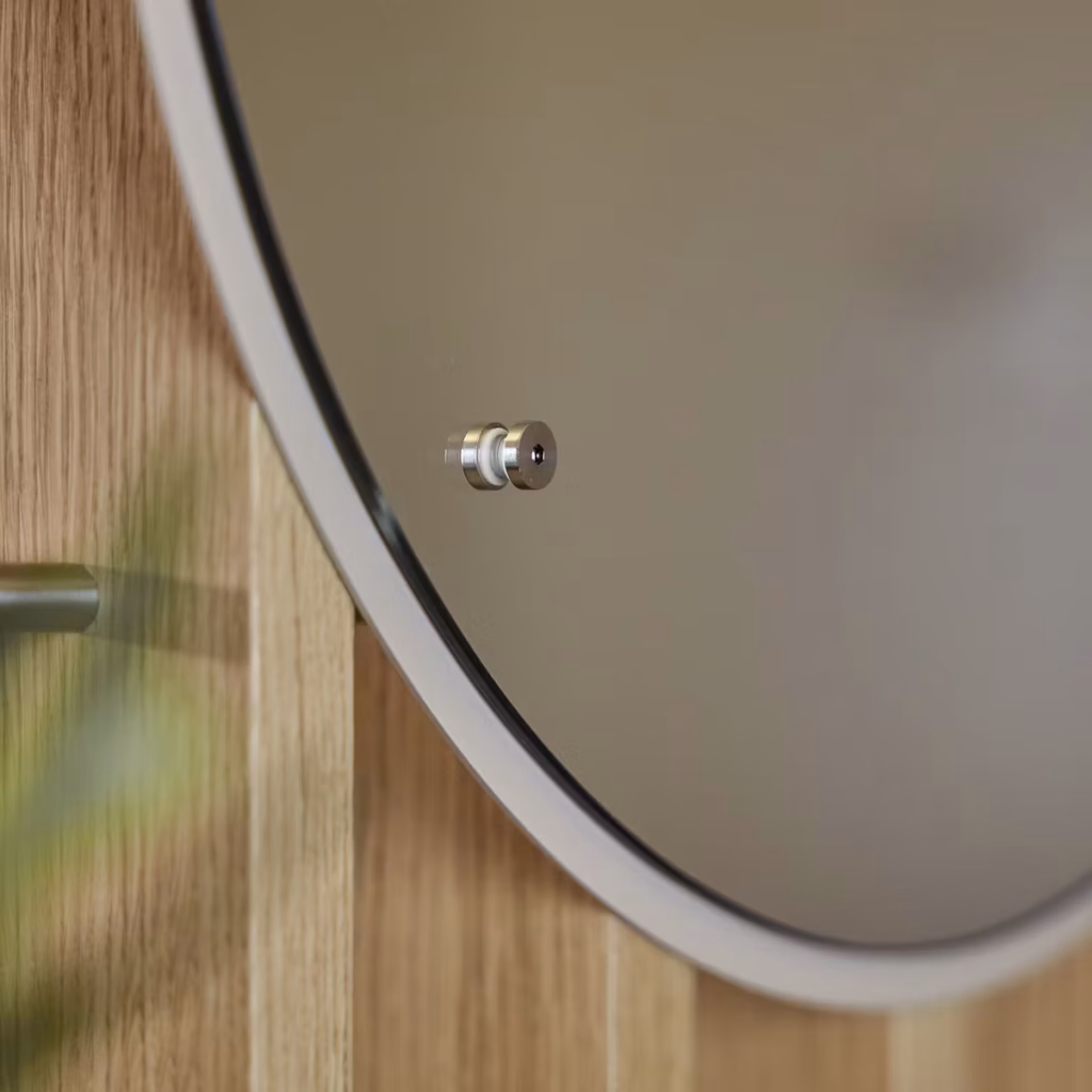Immagine 5 di 6 nella galleria EMBRACE | Vala Mirror